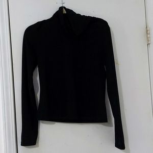 Slight Crop turtleneck